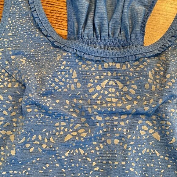 Lululemon Top   - Picture 3 of 6